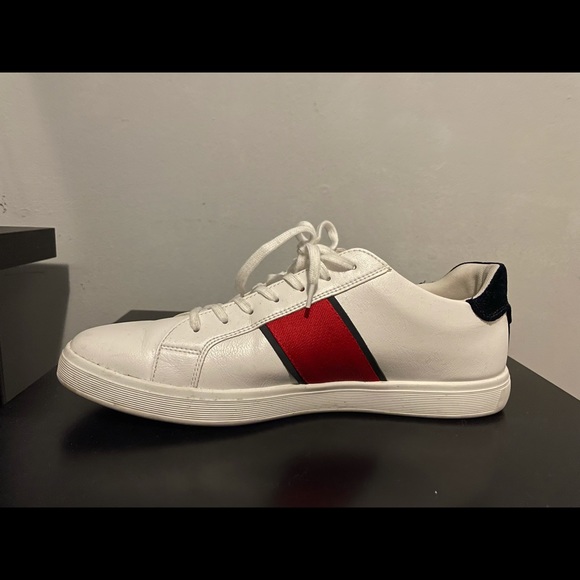 Casual Aldo hencho sneakers - Picture 4 of 4
